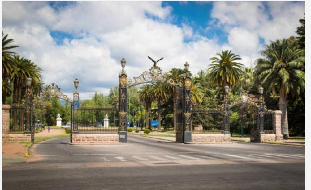 E.Z Centrico, Mendoza Apartment Bagian luar foto